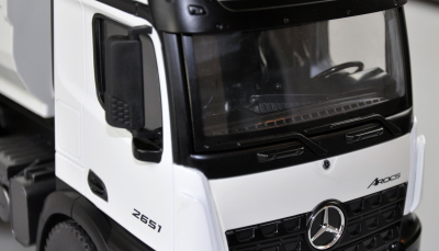 MERCEDES AROCS LKW KIPPER PRO METALL 2,4GHZ RTR WEISS